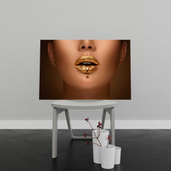 Tablou Canvas Liquid Metal Dripping from Gold Lips